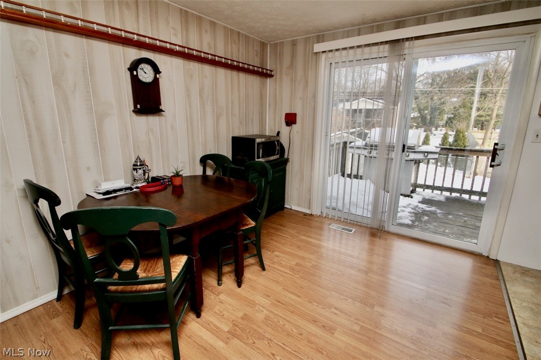 1733 Meadows Road Madison, OH 44057 - Photo 10 of 35 Gallery Image 10