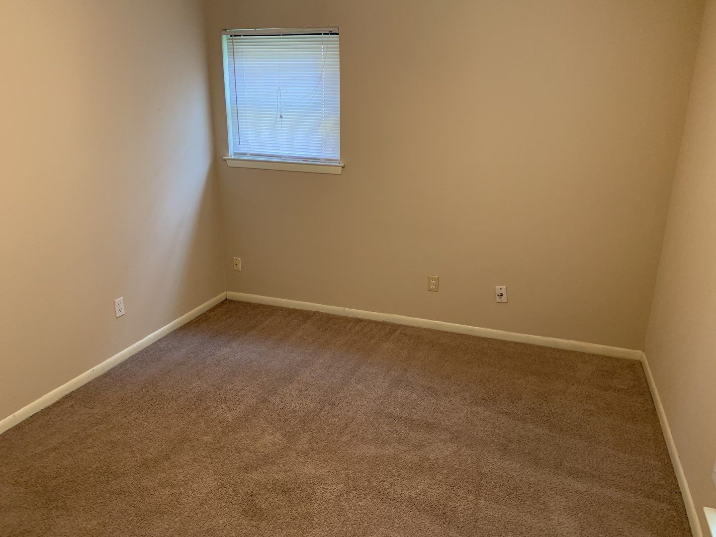 618 Overbluff Street Channelview, TX 77530 - Photo 14 of 32 a view of a small space