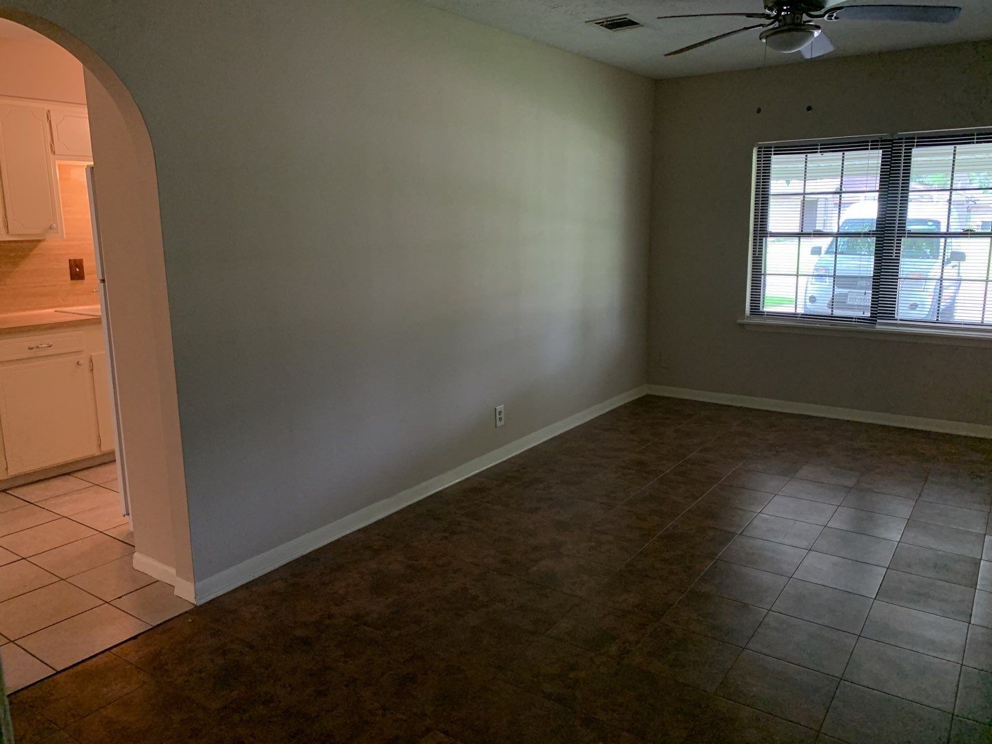 618 Overbluff Street Channelview, TX 77530 - Photo 5 of 32 an empty room with windows