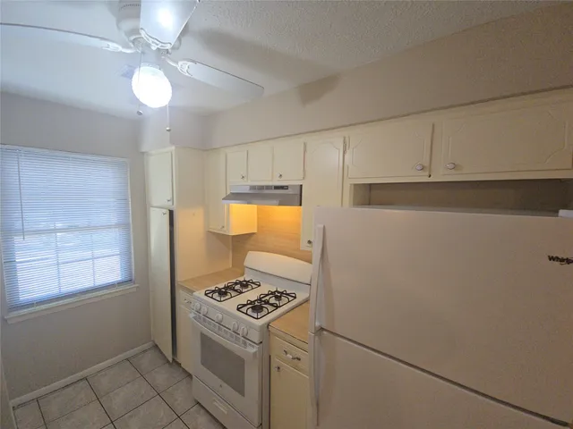 $1,645 | 618 Overbluff Street, Channelview, TX 77530