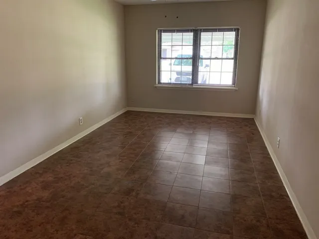 $1,695 | 618 Overbluff Street, Channelview, TX 77530