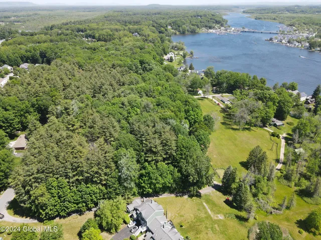 $3,050,000 | 62 Kaydeross Park Road, Saratoga Springs, NY 12866