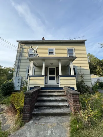 $1,850 | 504 Prospect Street, Naugatuck, CT 06770
