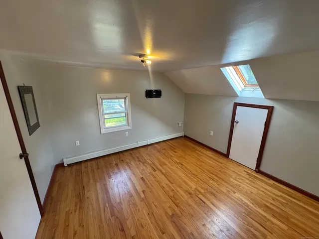 $1,850 | 504 Prospect Street, Naugatuck, CT 06770