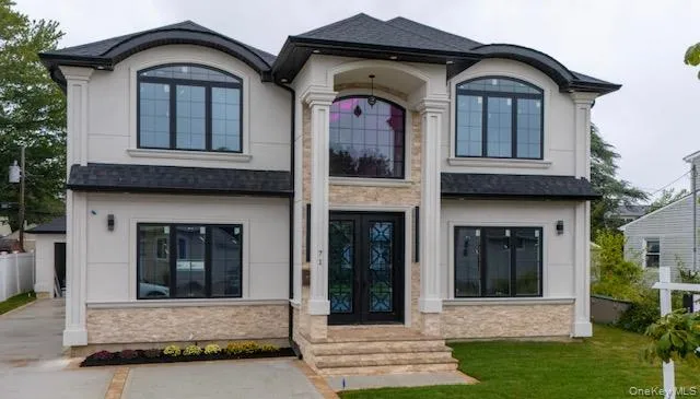 $1,550,000 | 71 Cedar Street, Hicksville, NY 11801