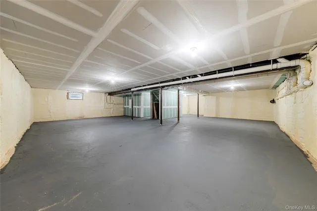 $1,550,000 | 71 Cedar Street, Hicksville, NY 11801