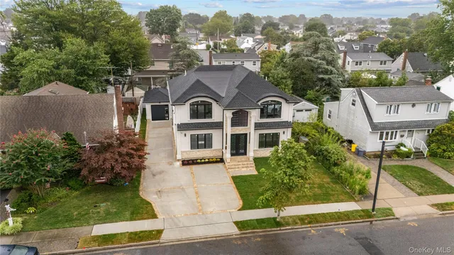 $1,550,000 | 71 Cedar Street, Hicksville, NY 11801