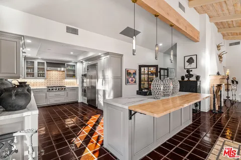 $1,350,000 | 1552 East Twin Palms Drive, Palm Springs, CA 92264