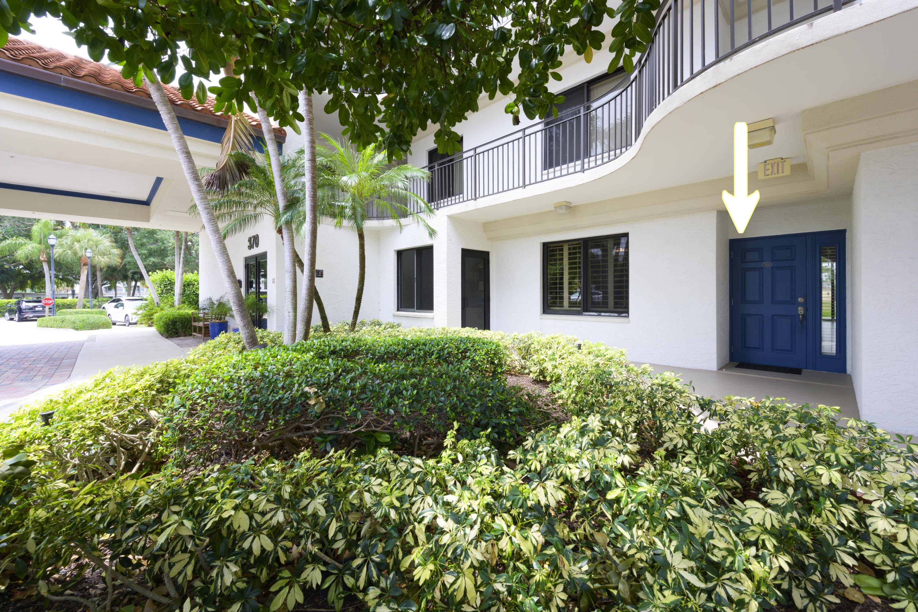 370 Golfview Road, Unit 103 North Palm Beach, FL 33408 - Photo 22 of 28 370 Golfview Rd Apt 103 North-print-024-