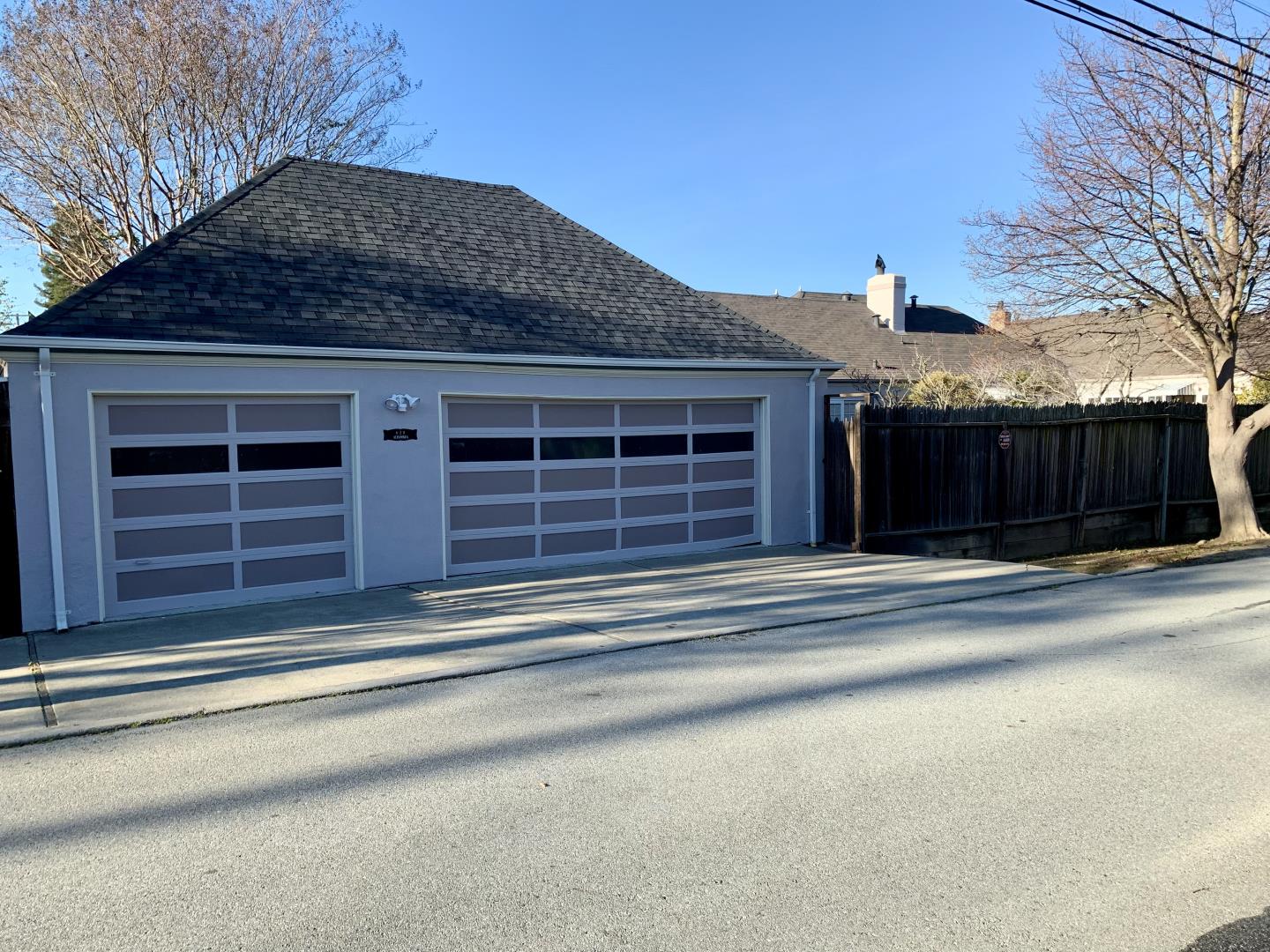 628 Alhambra Road San Mateo, CA 94402 - Photo 17 of 17 a front view of a house