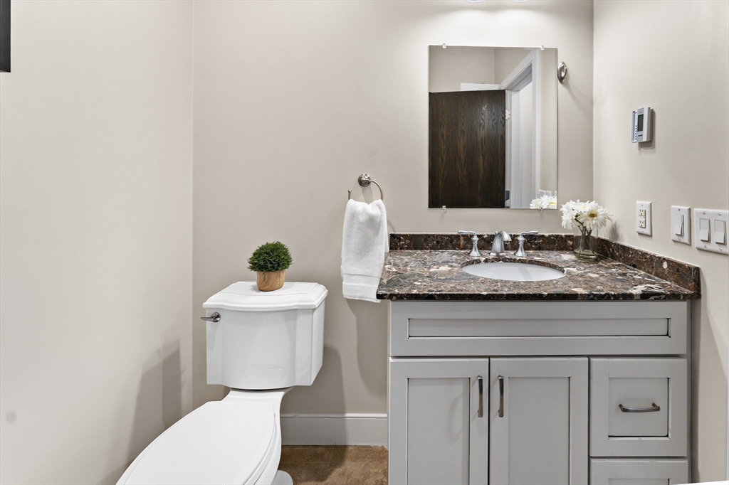 101 Broad Street, Unit 8B Boston, MA 02110 - Photo 29 of 38