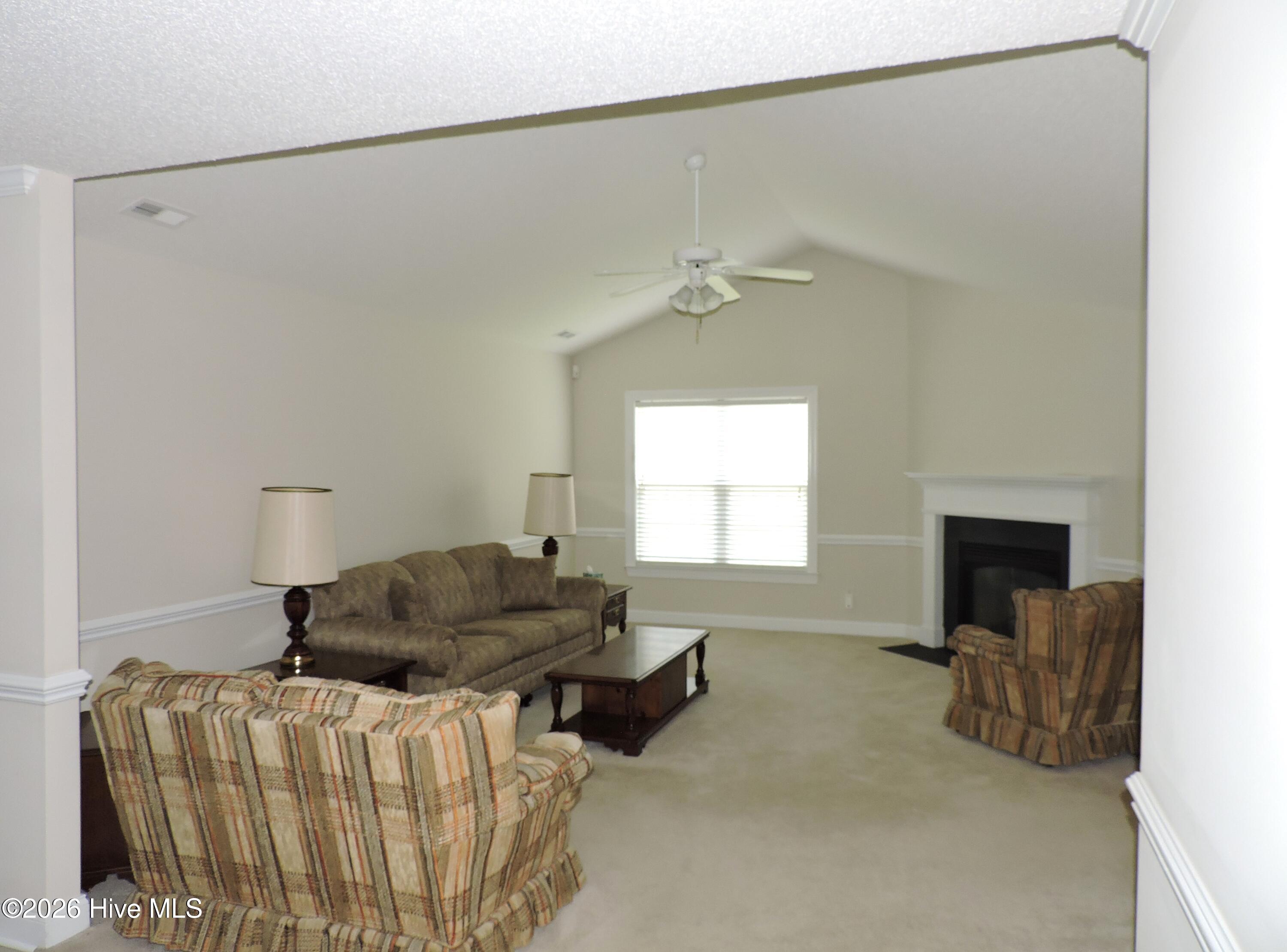 3128 Ruth Court Greenville, NC 27834 - Photo 6 of 29 Living Area
