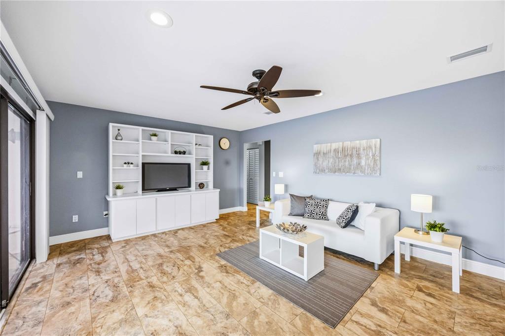 5085 Kingsley Road North Port, FL 34287 - Photo 17 of 47