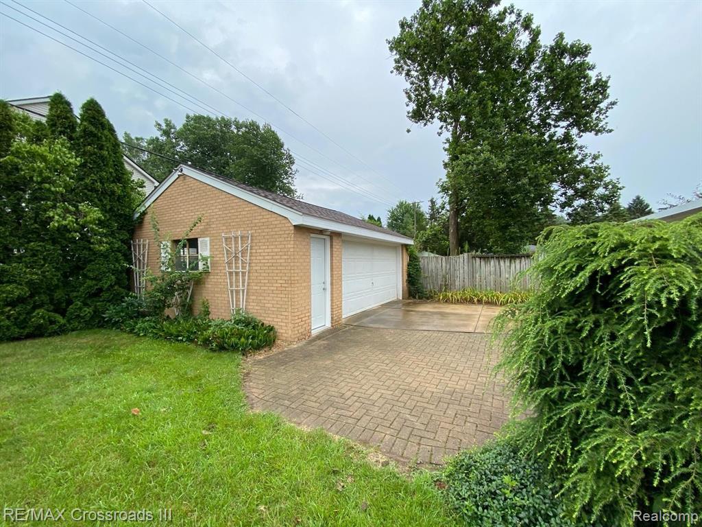 14045 Elwell Road Belleville, MI 48111 - Photo 21 of 23