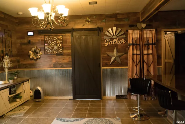 $200,000 | 353 East 4th Avenue, Woodhull, IL 61490