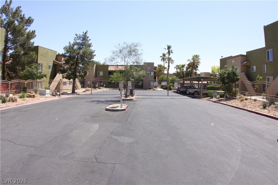 1806 North Decatur Boulevard, Unit 203 Las Vegas, NV 89108 - Photo 28 of 33