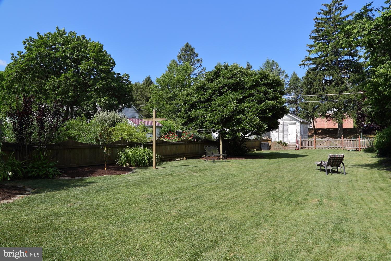 234 South Spruce Street Lititz, PA 17543 - Photo 38 of 40