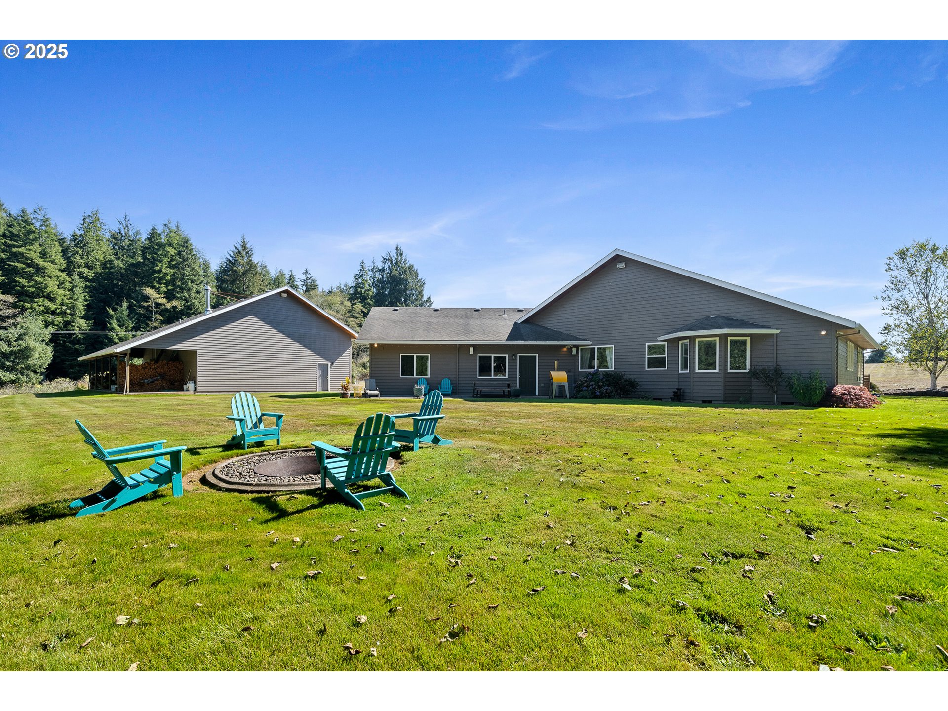 3960 Latimer Road North Tillamook, OR 97141 - Photo 12 of 38 Gallery Image 12