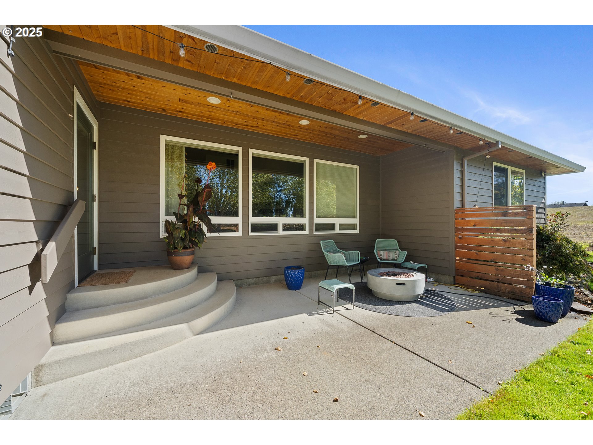 3960 Latimer Road North Tillamook, OR 97141 - Photo 13 of 38 Gallery Image 13
