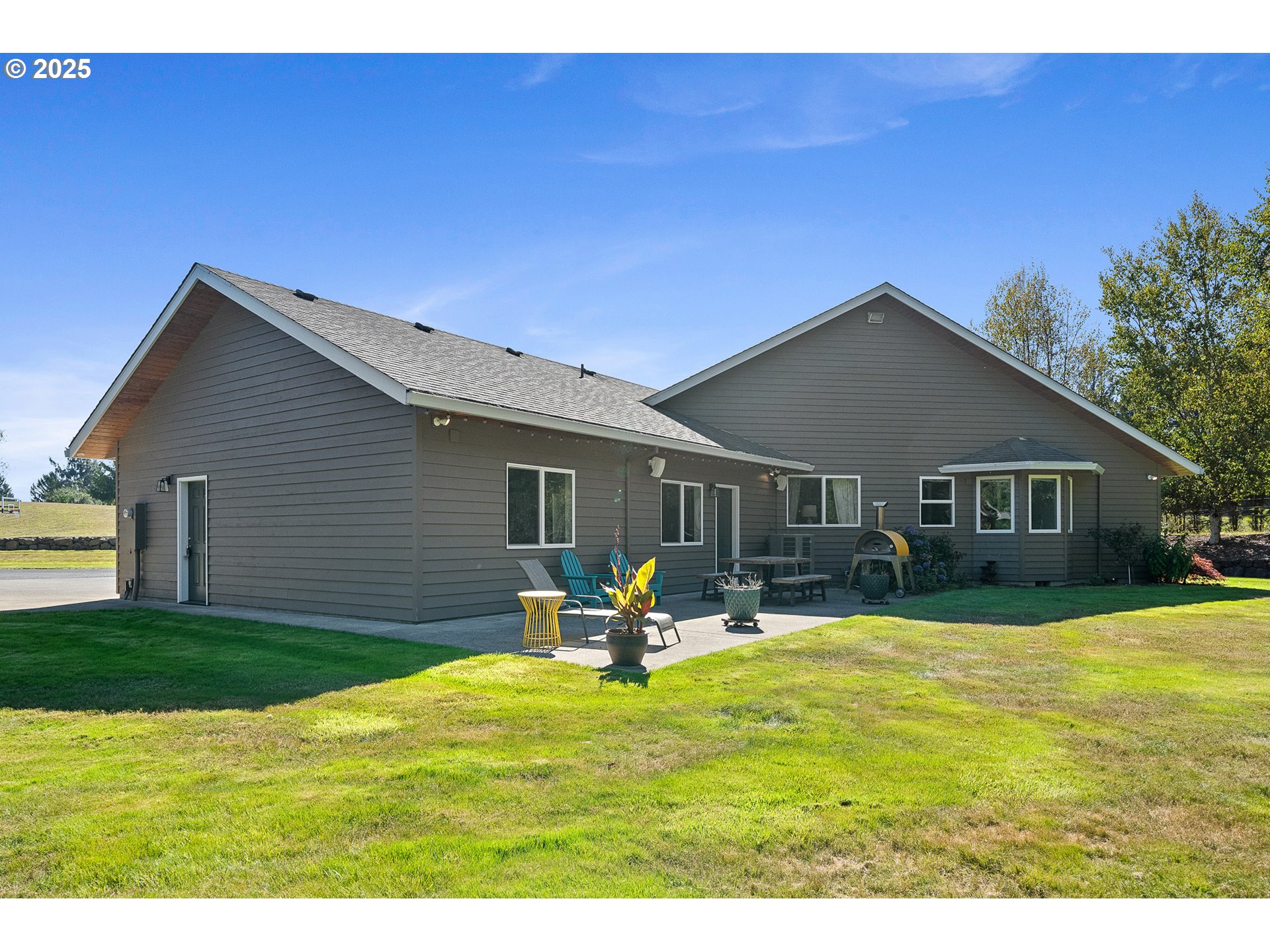 3960 Latimer Road North Tillamook, OR 97141 - Photo 10 of 38 Gallery Image 10