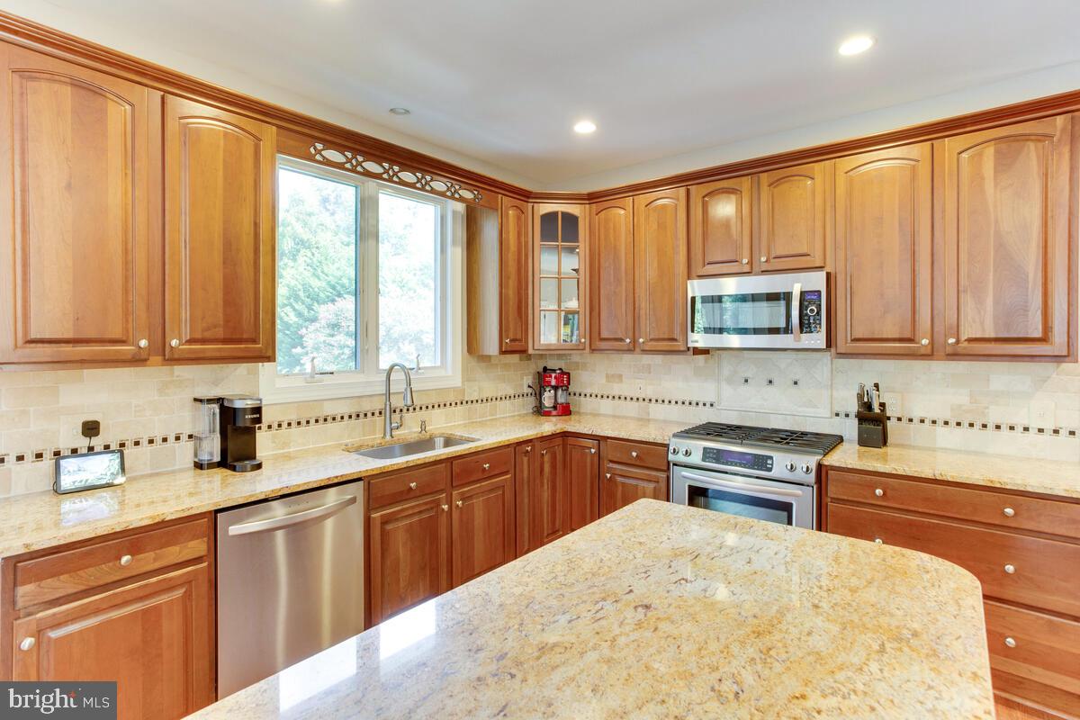 1183 Old County Road Arnold, MD 21012 - Photo 13 of 44 Kitchen