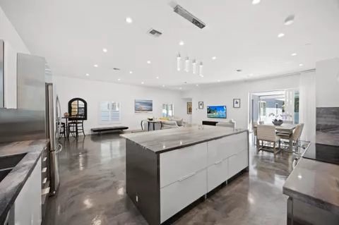 $1,350,000 | 930 Northwest 4th Court, Boca Raton, FL 33432