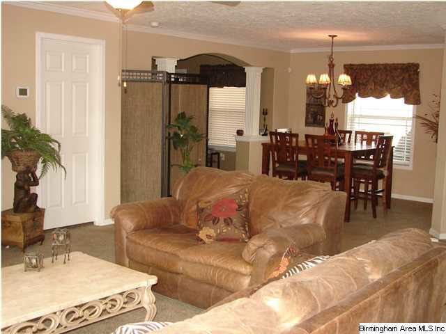 88 Brantleyville Drive Alabaster, AL 35114 - Photo 5 of 32