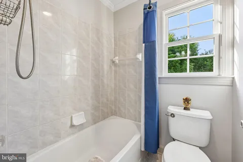 $1,749,000 | 19396 Emerald Park Drive, Leesburg, VA 20175