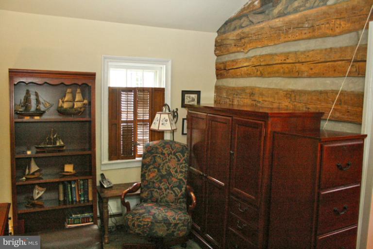 3406 Uniontown Road Westminster, MD 21158 - Photo 8 of 30 Interior (General)