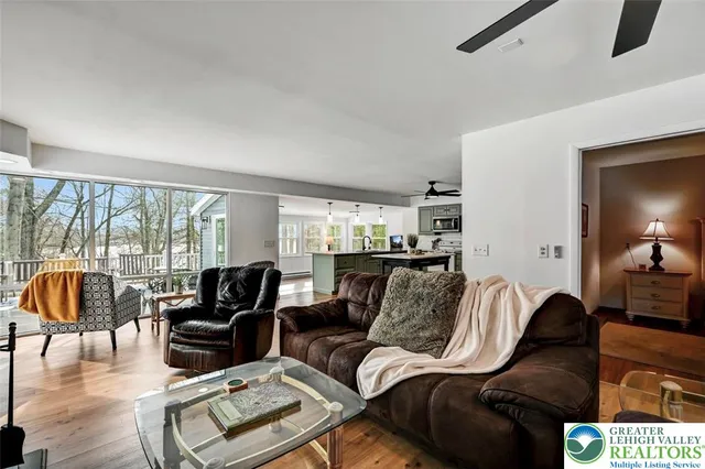 $585,000 | 116 Spyglass Hill Road, Tobyhanna, PA 18466