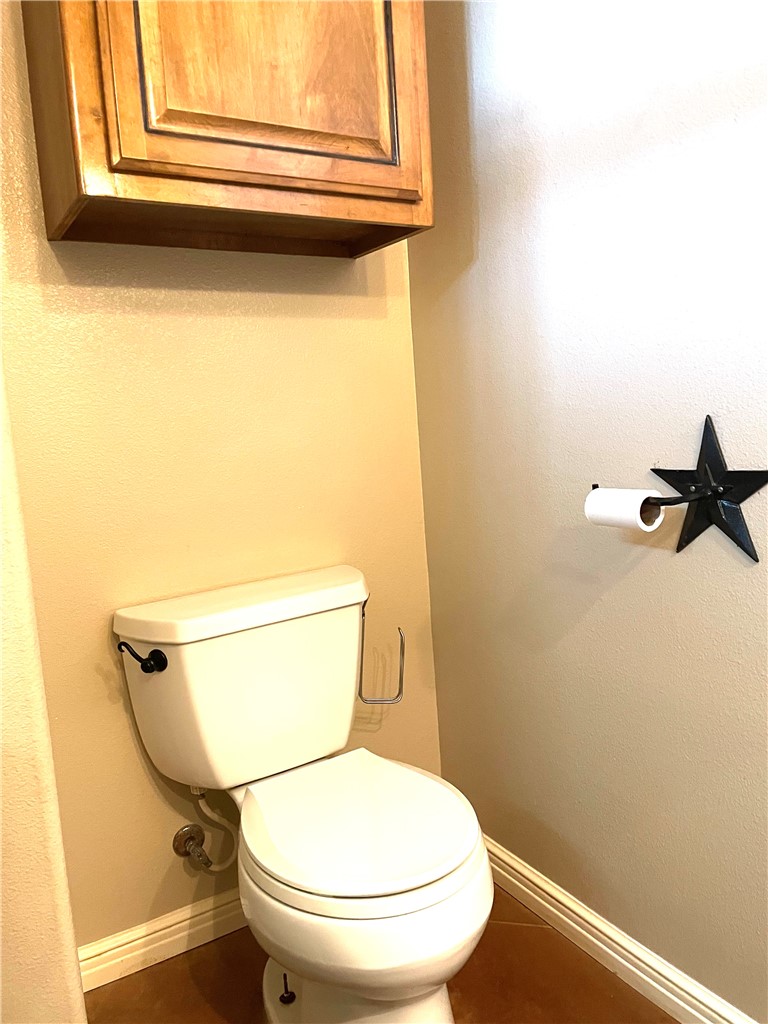 5937 Hidden Valley Loop Sandia, TX 78383 - Photo 19 of 28 Guest Bathroom