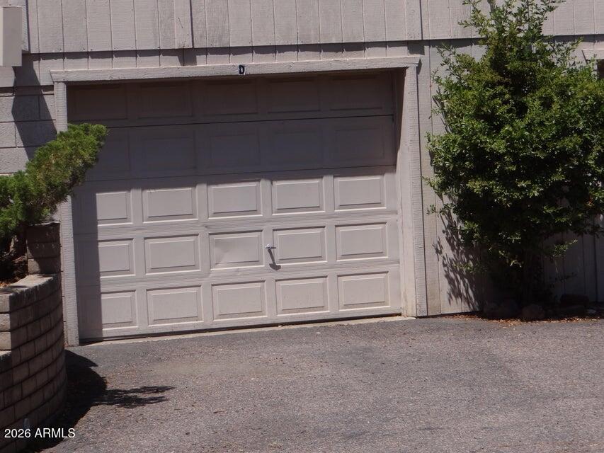 606 North Easy Street, Unit B Payson, AZ 85541 - Photo 24 of 31 Garage unit