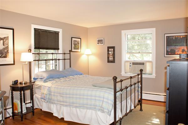 28 Coolidge Road Walpole, MA 02081 - Photo 15 of 21 Gallery Image 15