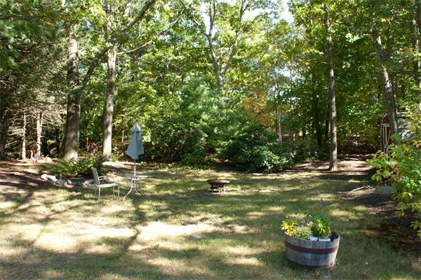 28 Coolidge Road Walpole, MA 02081 - Photo 20 of 21 Gallery Image 20