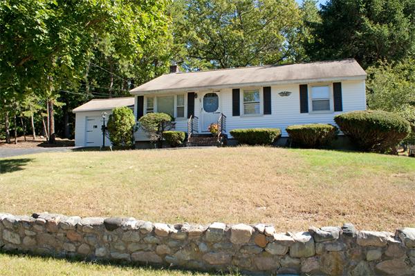 28 Coolidge Road Walpole, MA 02081 - Photo 3 of 21 Gallery Image 3