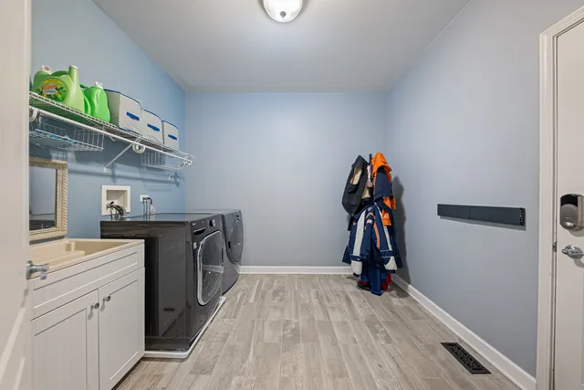 $549,900 | 3262 Homestead Avenue, Aurora, IL 60506