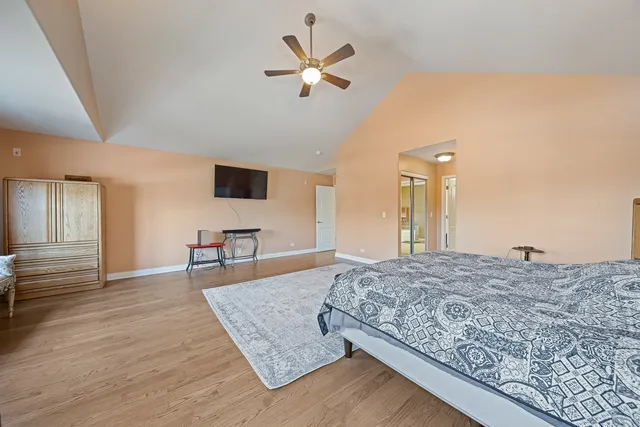 $549,900 | 3262 Homestead Avenue, Aurora, IL 60506