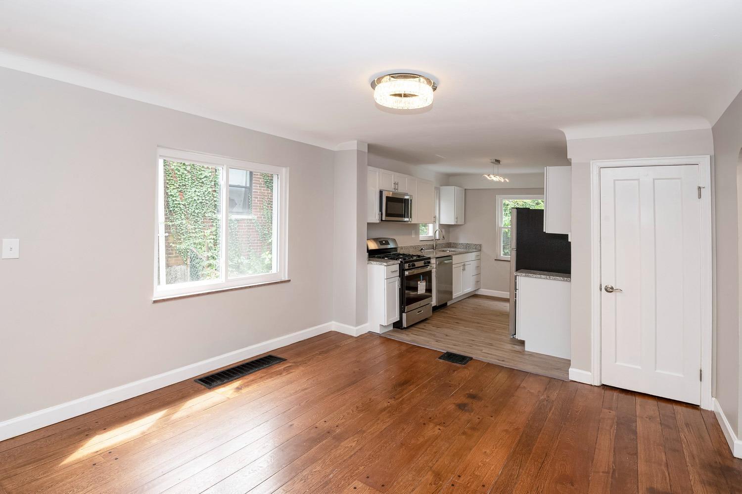 6029 Argus Road Cincinnati, OH 45224 - Photo 7 of 32 Gallery Image 7