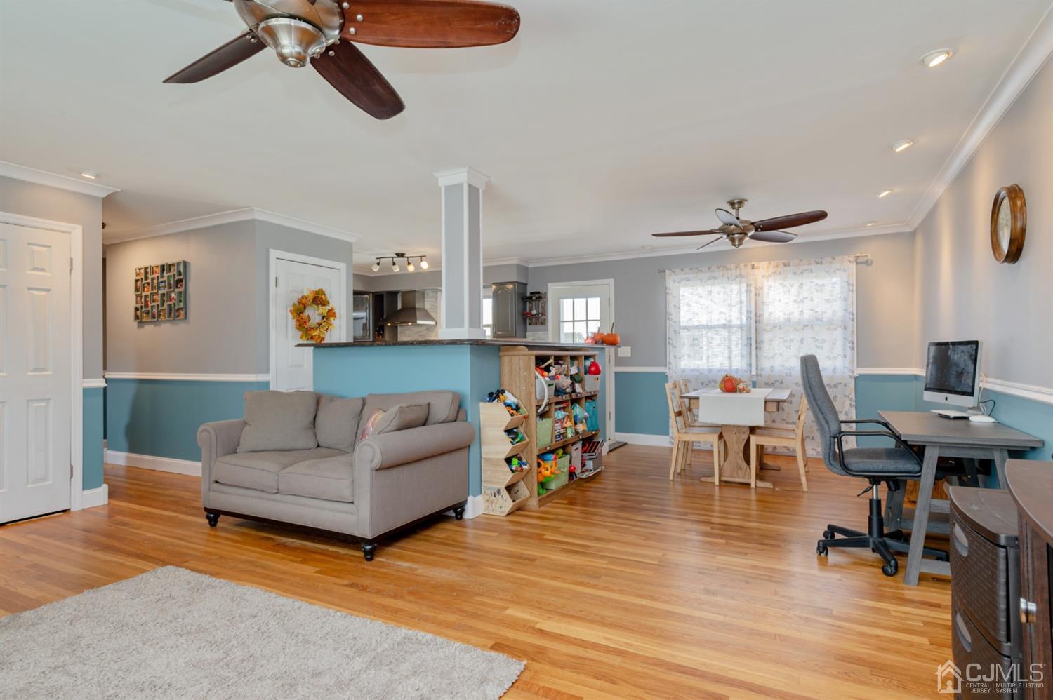 12 Alfred Way Colonia, NJ 07067 - Photo 4 of 16 Gallery Image 4