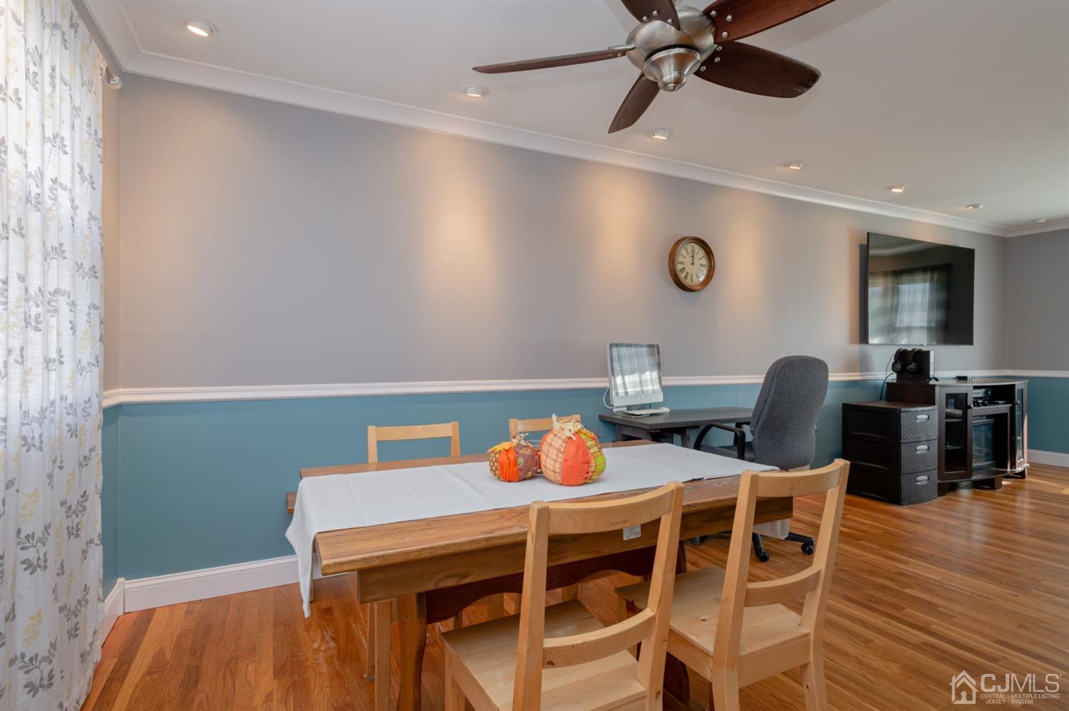 12 Alfred Way Colonia, NJ 07067 - Photo 5 of 16 Gallery Image 5