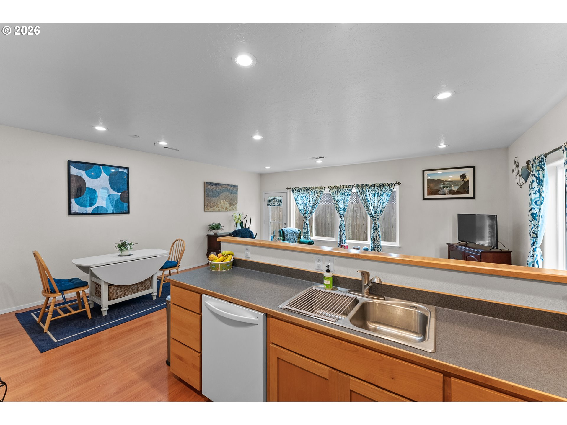 815 Old County Road, Unit 13 Brookings, OR 97415 - Photo 10 of 46