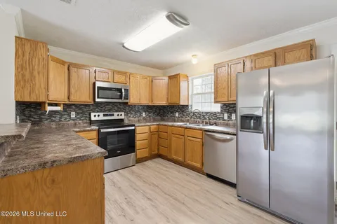 $198,000 | 5029 Midway Street, Ocean Springs, MS 39564