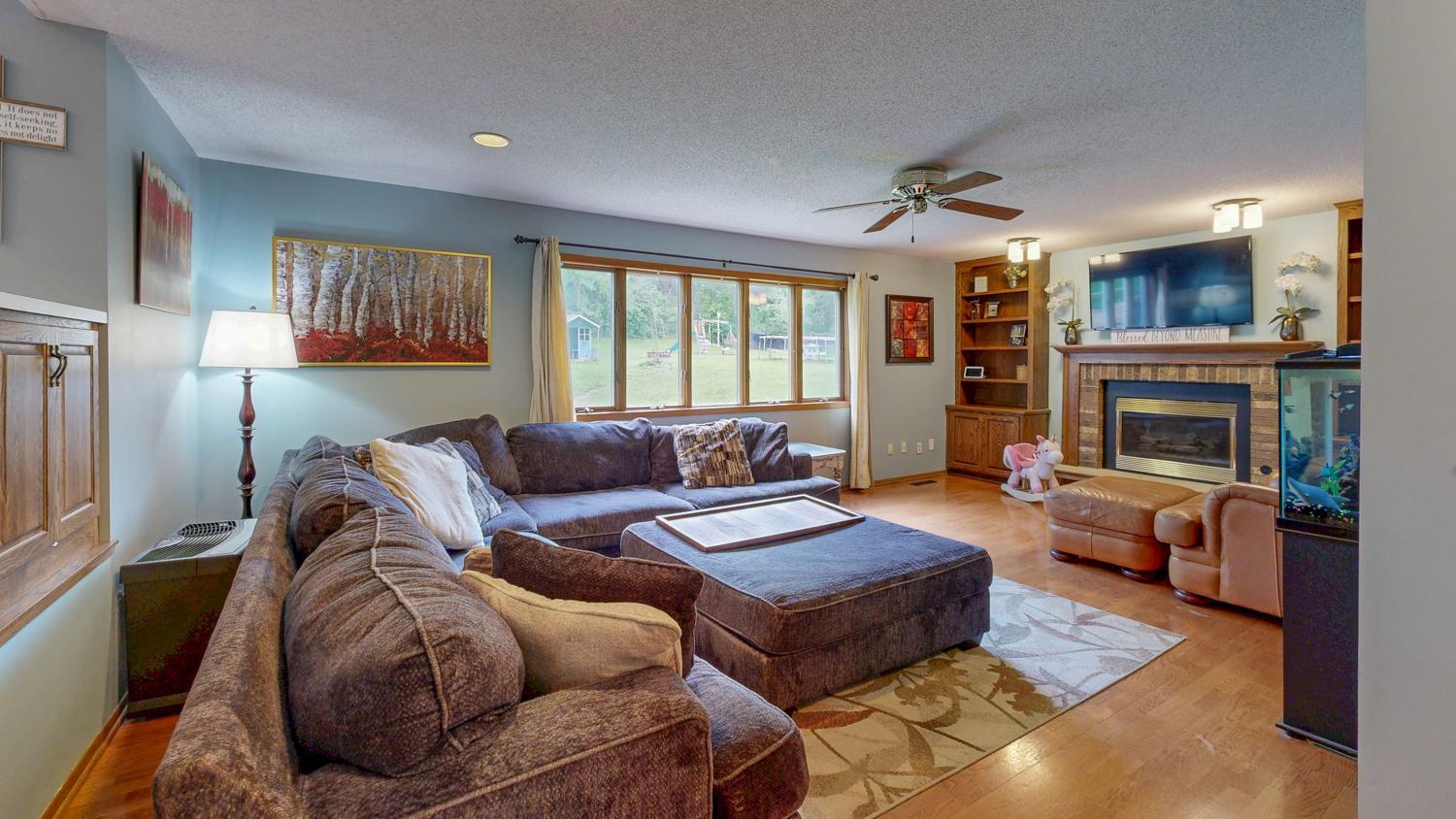 2217 Regent Lane Southwest Rochester, MN 55902 - Photo 2 of 36