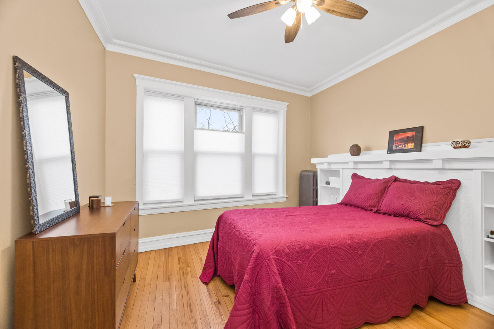 6622 North Clark Street, Unit 2D Chicago, IL 60626 - Photo 9 of 16