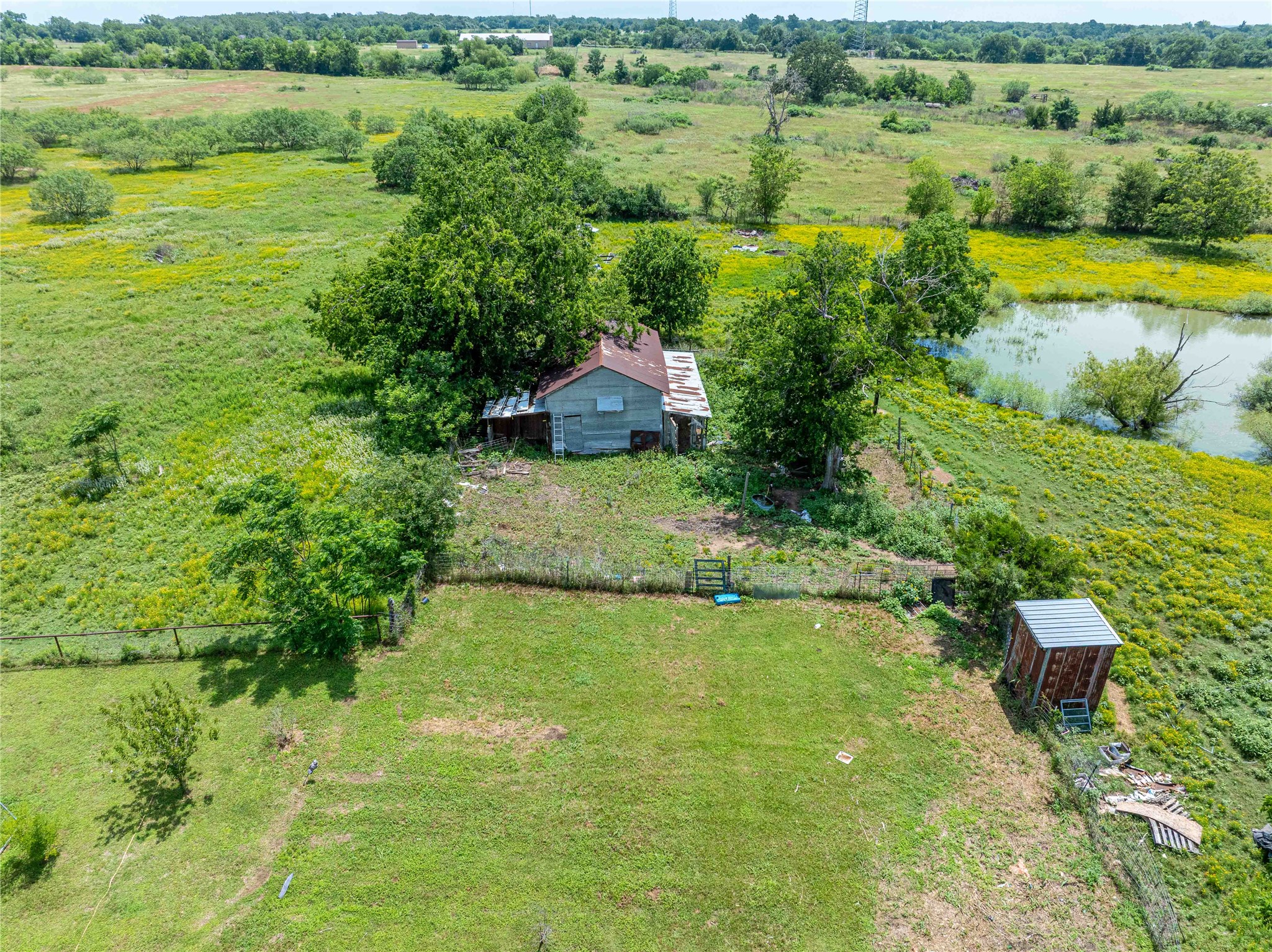 802 Smith Road Rockdale, TX 76567 - Photo 6 of 28