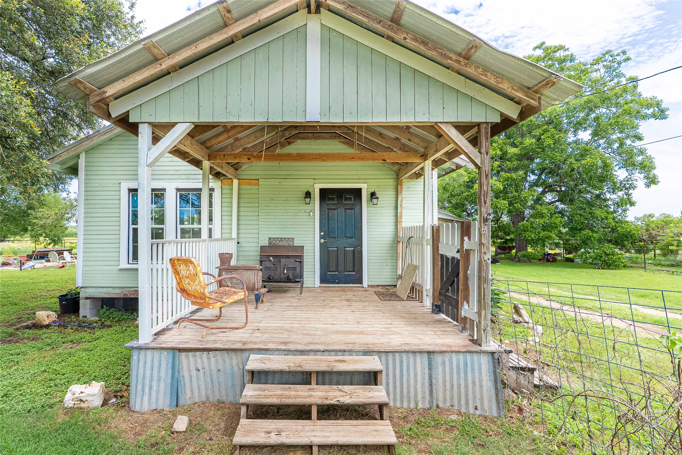 802 Smith Road Rockdale, TX 76567 - Photo 7 of 28