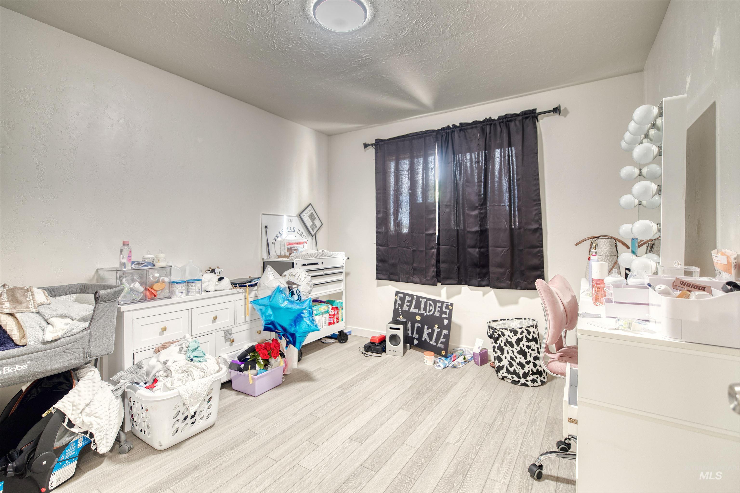 684-686 Northwest 6th Street Ontario, OR 97914 - Photo 11 of 37