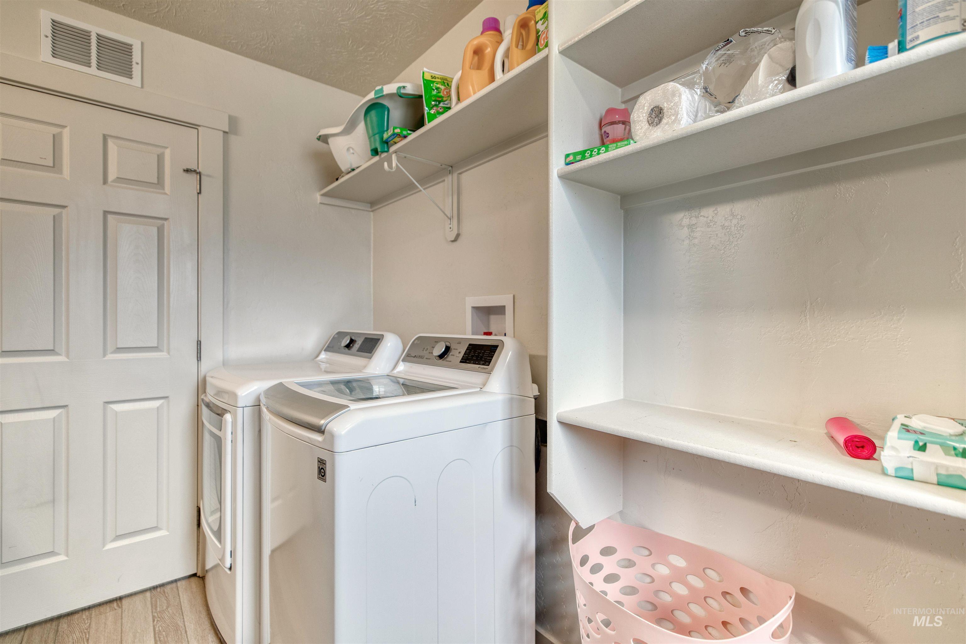 684-686 Northwest 6th Street Ontario, OR 97914 - Photo 9 of 37