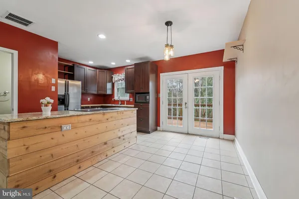 $375,000 | 56 Victoria Square, Frederick, MD 21702