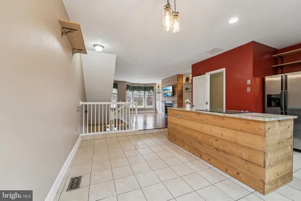 $375,000 | 56 Victoria Square, Frederick, MD 21702